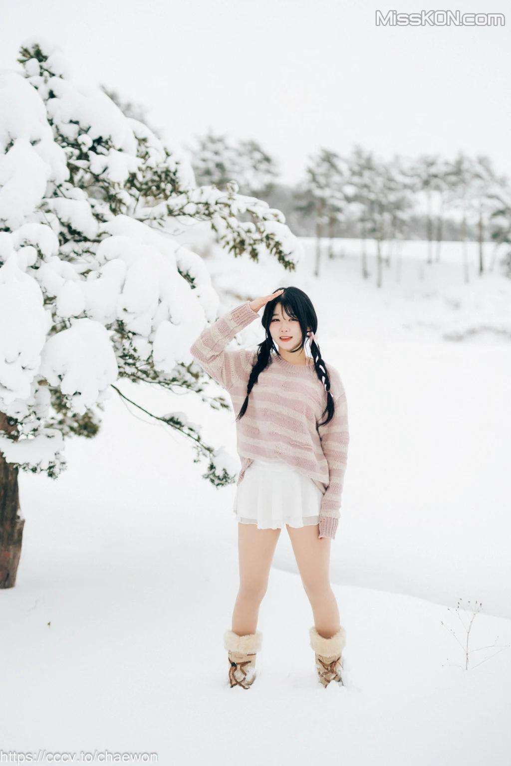 Zia (지아)： Snow Girl Zia (지아)： Snow Girl