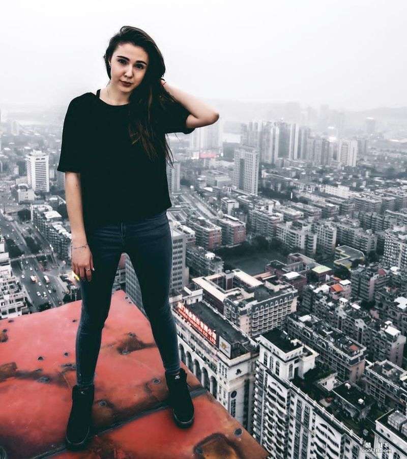 俄罗斯美女在国内学习Alexandra Vichiro Russian beauty studies Alexandra Vichiro at home