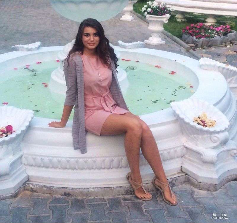 中俄混血美女 Yana K. ChineseRussian beauty Yana K.