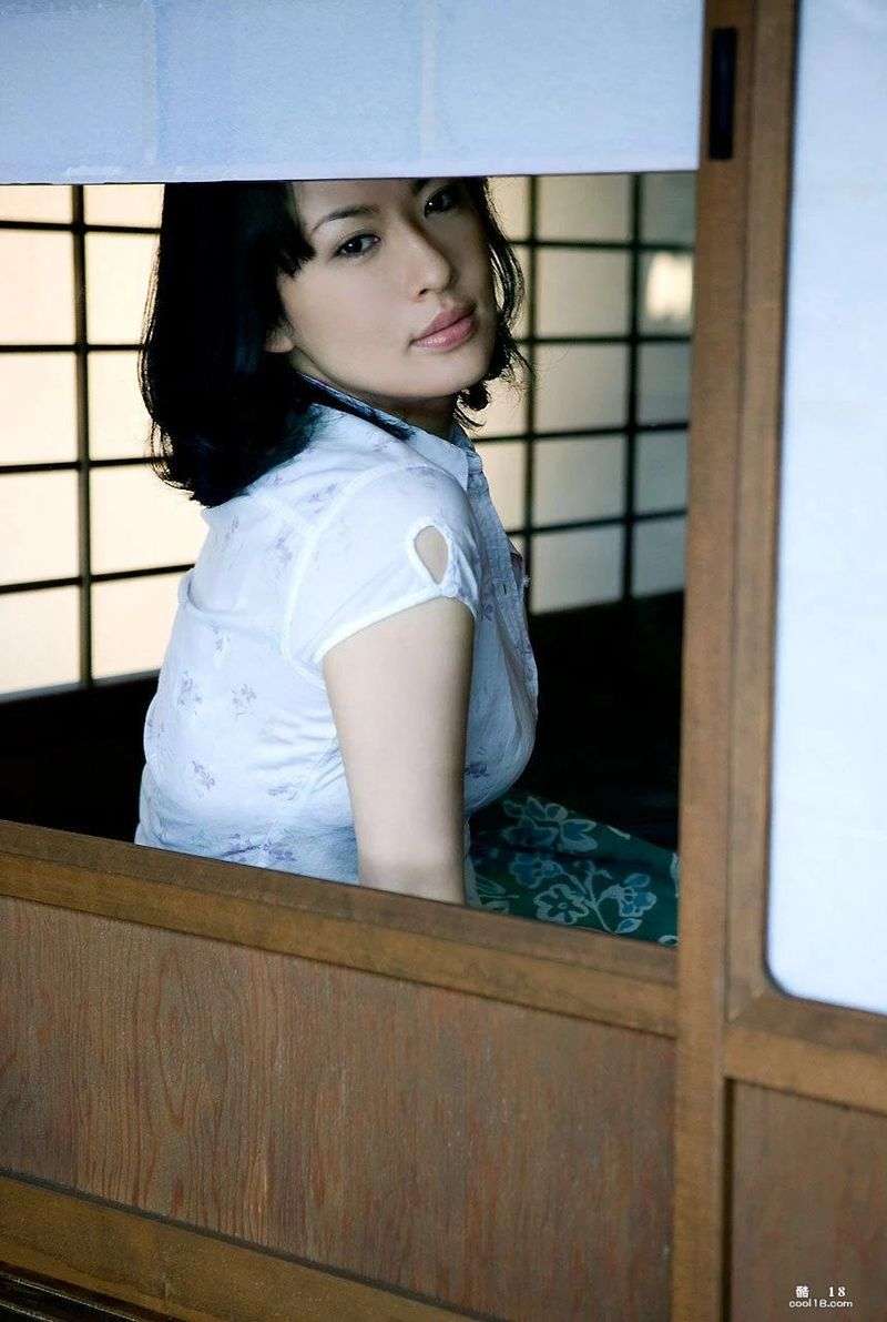 [Image.tv] 铃木砂羽《Back Brush》写真集 [Image.tv] Suzuki Sunaba's "Back Brush" photo album