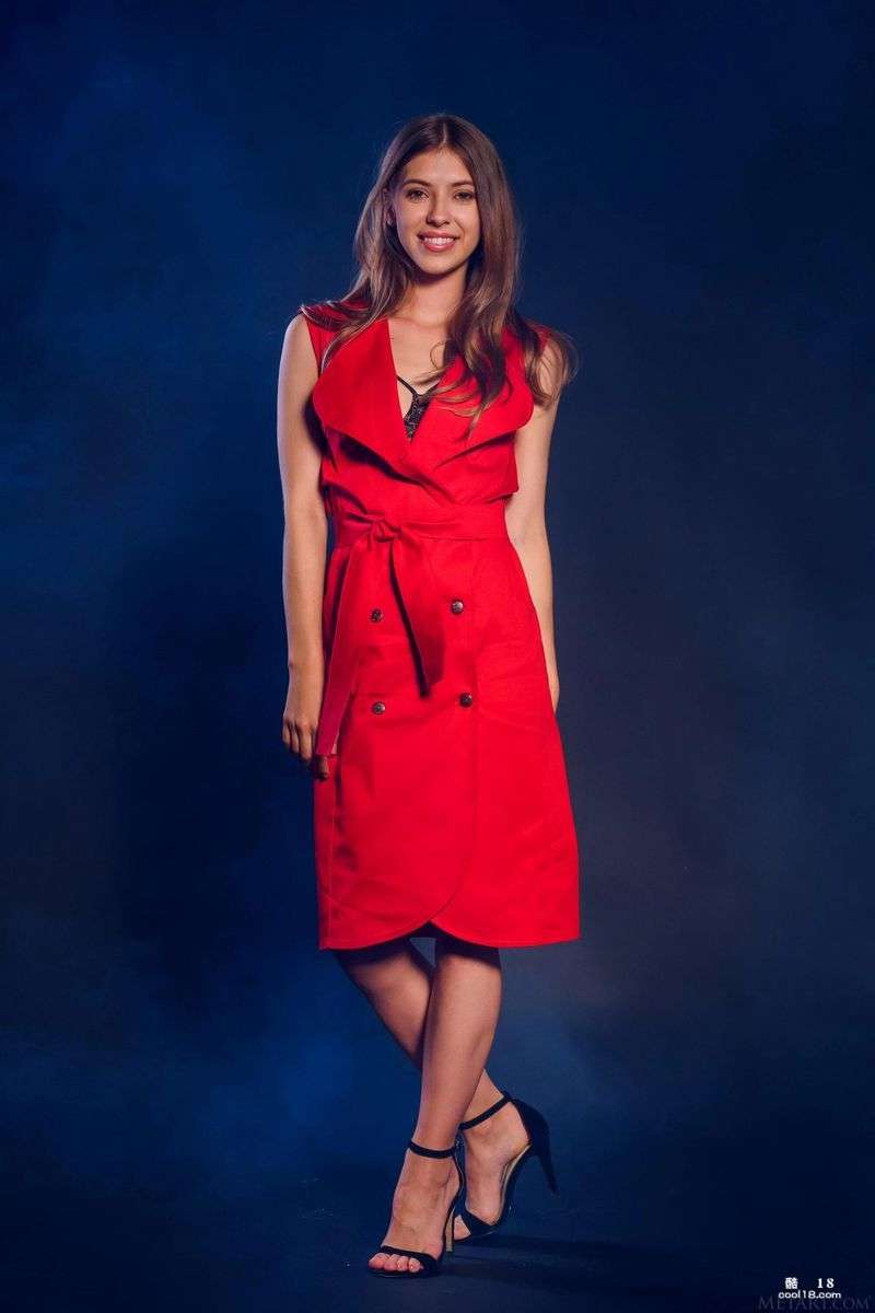 Avery  Sexy Striptease AverySexy Striptease