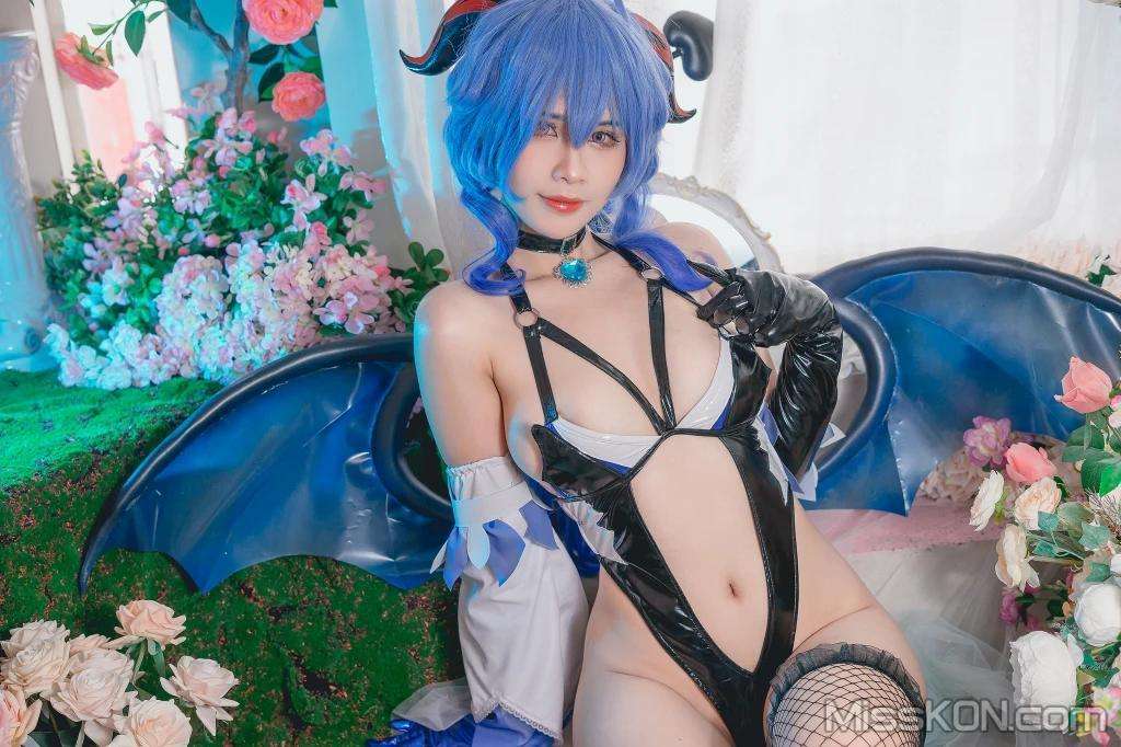 Coser@Pyon： Ganyu Succubus Coser@Pyon： Ganyu Succubus
