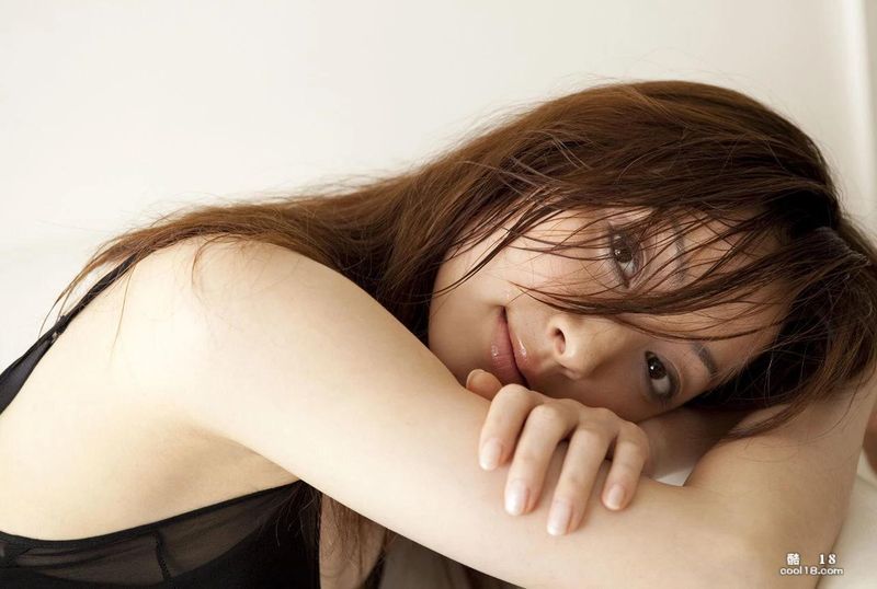 [Image.tv] 白羽优理白羽ゆり《幸福论》写真集 [Image.tv] Shiroha YuriShiraha Yuri's "On Happiness" Photo Album