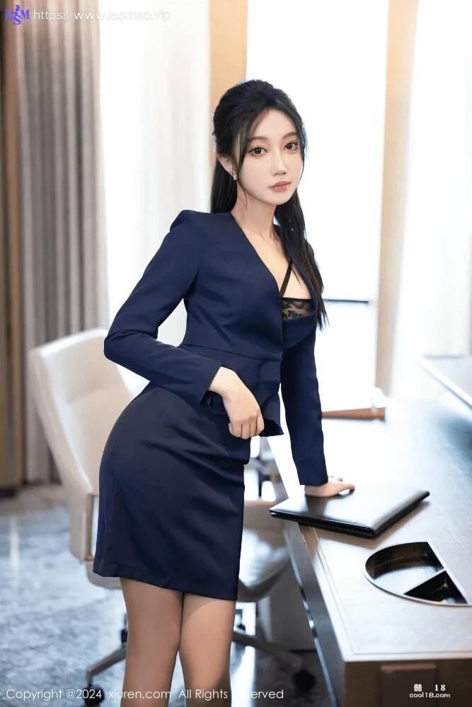 XiuRen 秀人 No.8669 玥儿玥 蓝色OL哈尔滨 XiuRen Showman No.8669 Yueeryue Blue OL Harbin