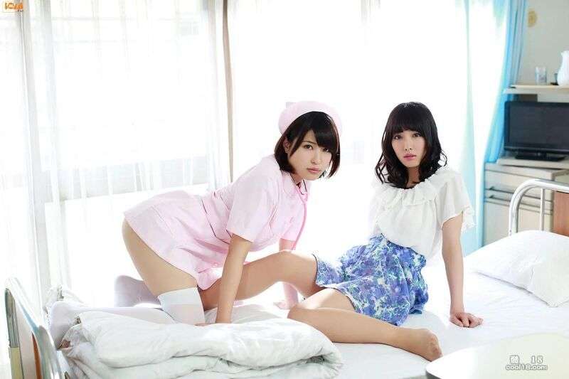 [Bomb.TV] 今野杏南X岸明日香护士诱惑写真集 [Bomb.TV] Konano Annan X Kishi AsukaNurse Temptation Photo Album