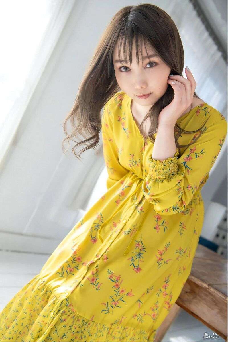 桐谷なお 乳量极致饱满 颜值更逆天 Kiritani Nana has extremely plump milk volume and even better looks.