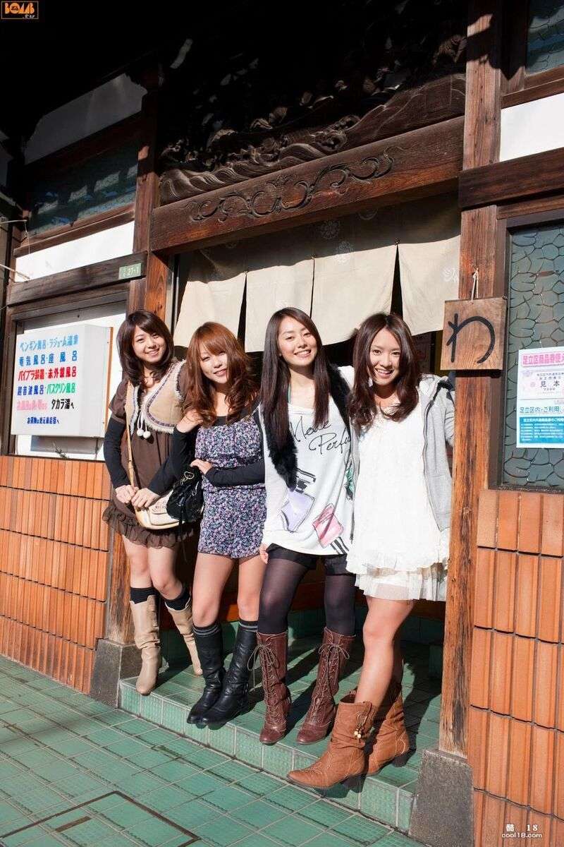 [Bomb.TV] 谷桃子+西田麻衣+中村静香+镰田奈津美 [Bomb.TV] Momoko Tani + Mai Nishida + Shizuka Nakamura + Natsumi Kamada