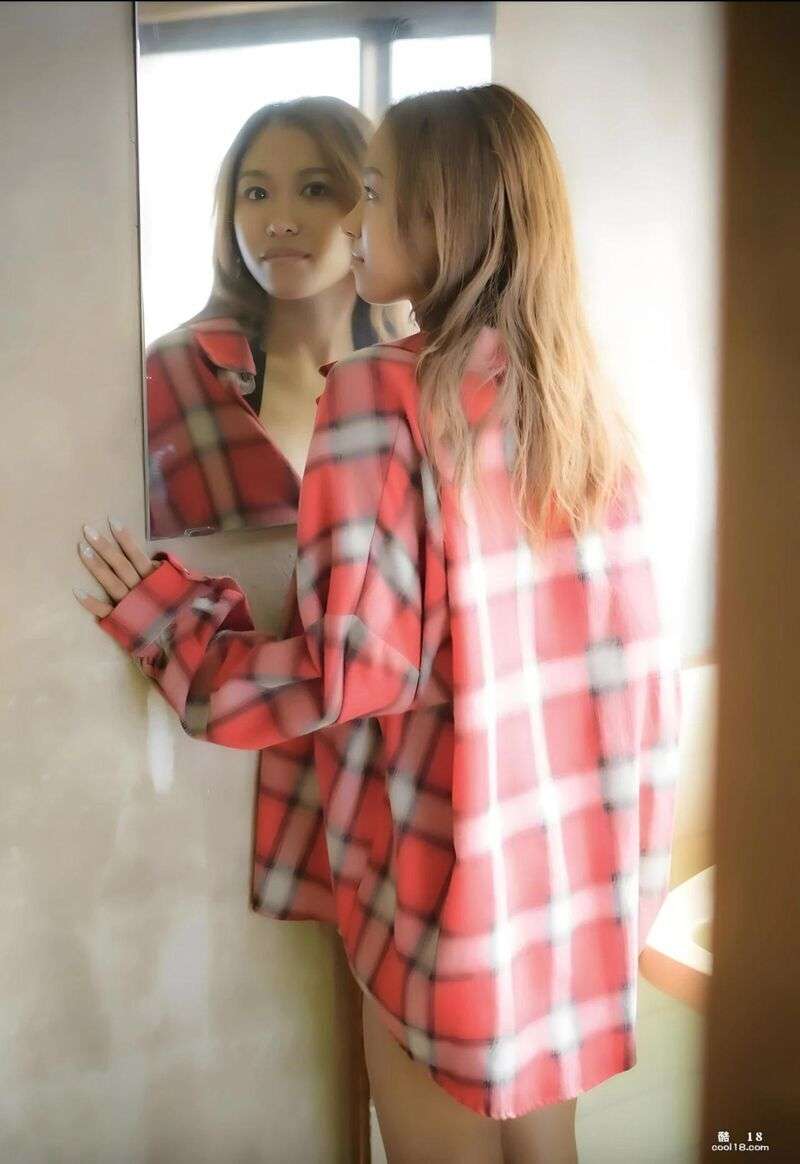 [沙和れもん] 霸气性感超火辣！雪白肉球涌出视角好邪恶 ( [Sawa Yuko] Domineering, sexy and super hot！ The snowwhite meatballs gushing out are so evil (