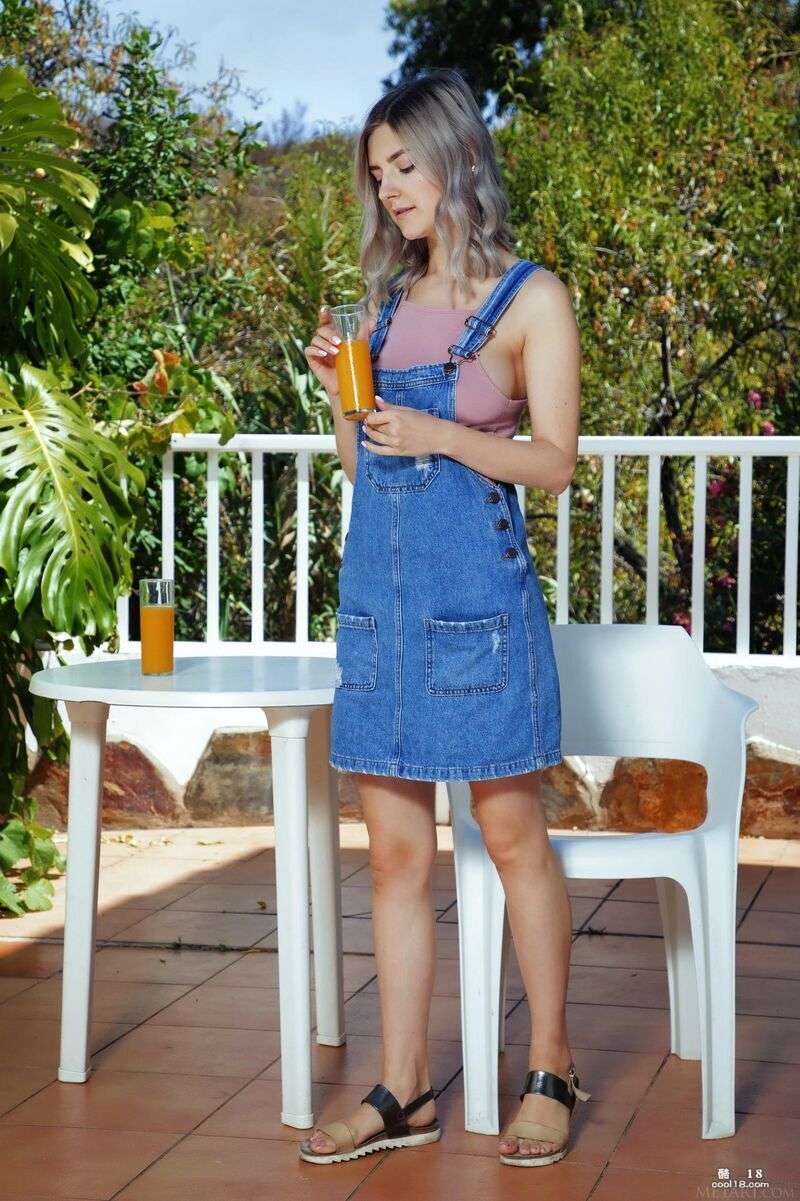 Eva Elfie  Elfin Eva Elfie  Elfin