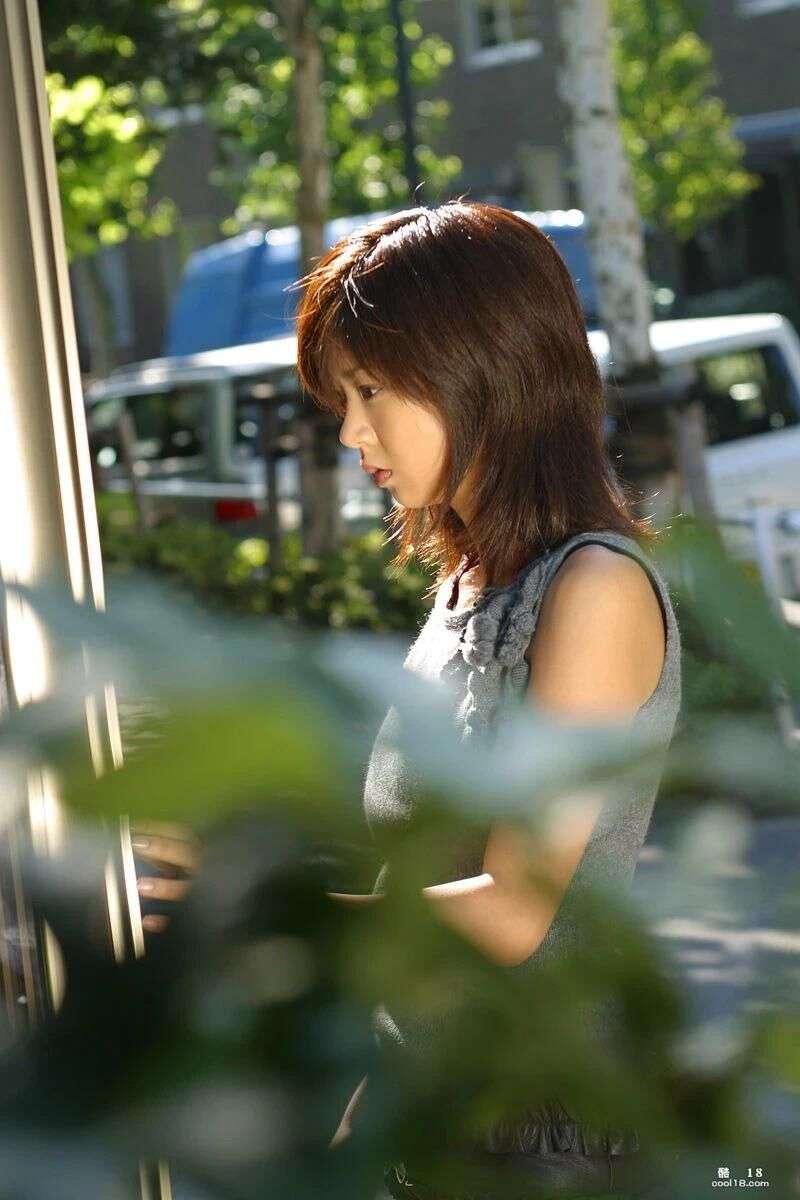 [Forside] 星野亚希 《SEGirl！ B》 写真集 [Forside] Hoshino Aki "SEGirl！ B" photo album