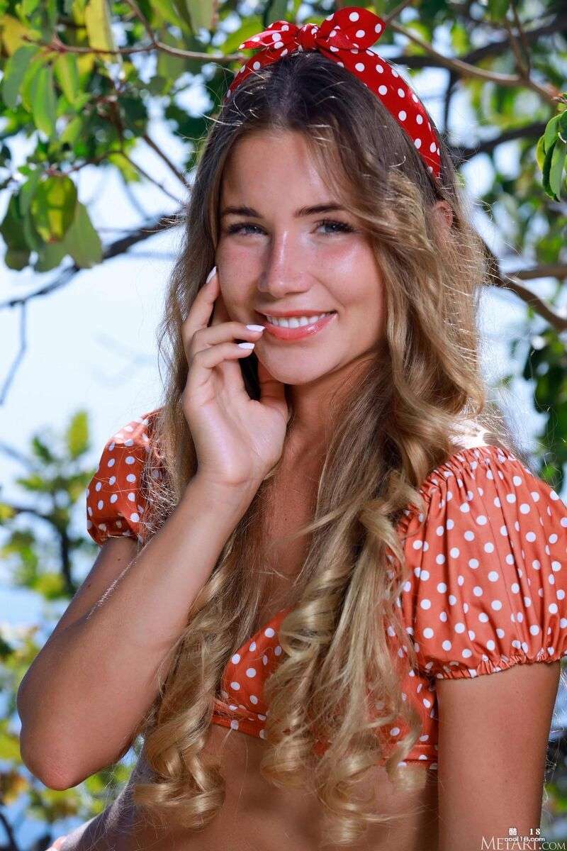 Mary Rock  Dotted Mary Rock  Dotted