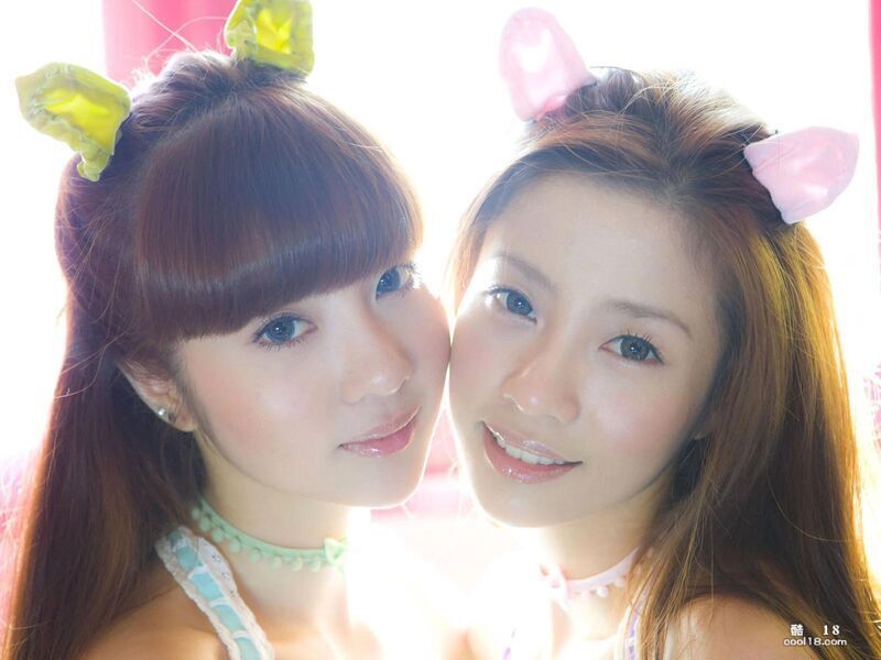 [Sabra] 小猫跳组合 Neko Jump《First [Sabra] Neko Jump "First"