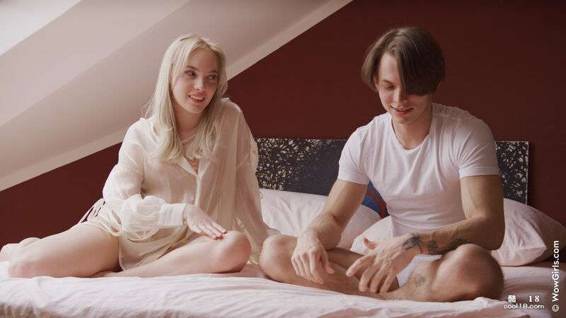 宝贝引诱她的男人进入一次惊人的性爱冒险 Babe seduces her man into an amazing sex adventure