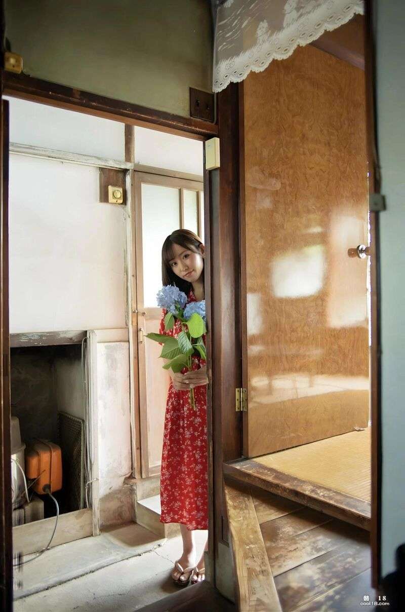 [七嶋舞] 甜美女孩&rarr;性感尤物 雪乳露出太犯规 [Mai Nanajima] Sweet girl&rarr;sexy stunner, showing snowy breasts is too foul