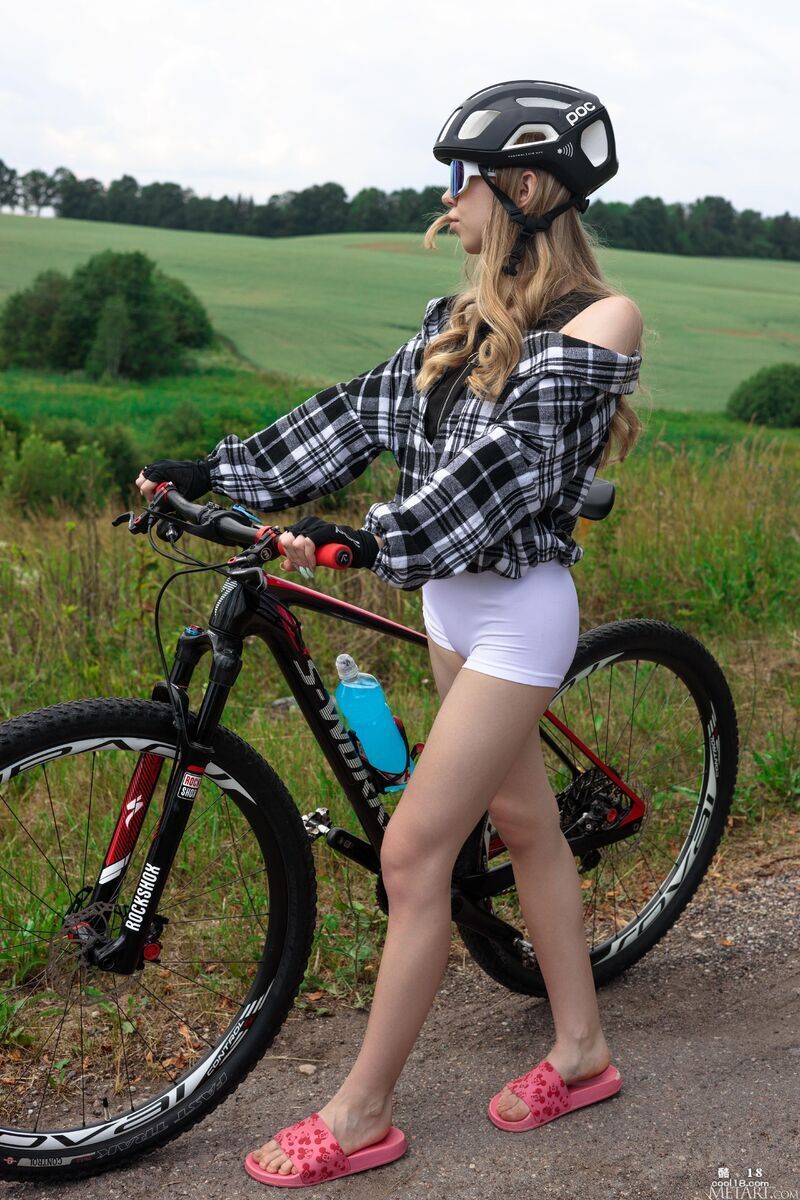 欧美唯美写真 Mirka European and American aesthetic photos Mirka