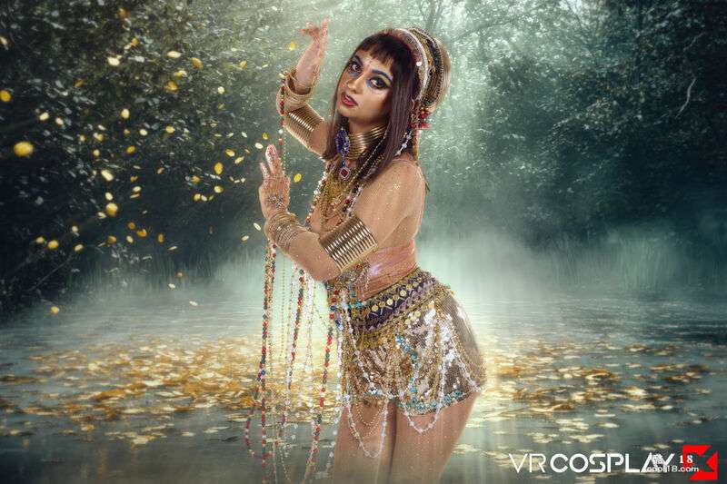 身着性感角色扮演服装的辣妹海莉&middot;罗斯 (Hailey Rose) Hailey Rose in sexy cosplay costume