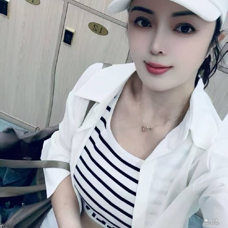 深圳外围职业美女Shirley吴 Shenzhen external profe