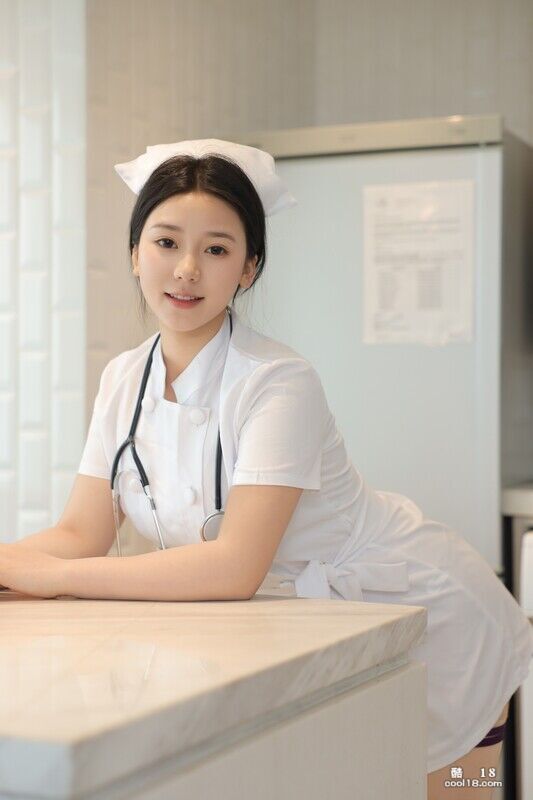 性感女护士林嘉馨勃起治疗  三点全露特写骚屄 Sexy female nurse