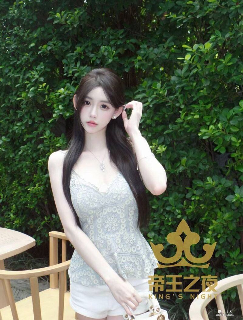 精品回归王炸白小纯 Premium ReturnWang Zhabai Xiao