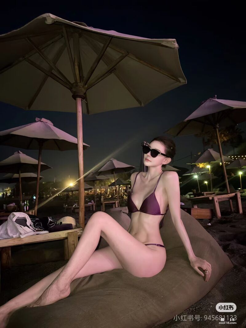 清凉泳装妹子赏（3） Awards for girls in cool swim