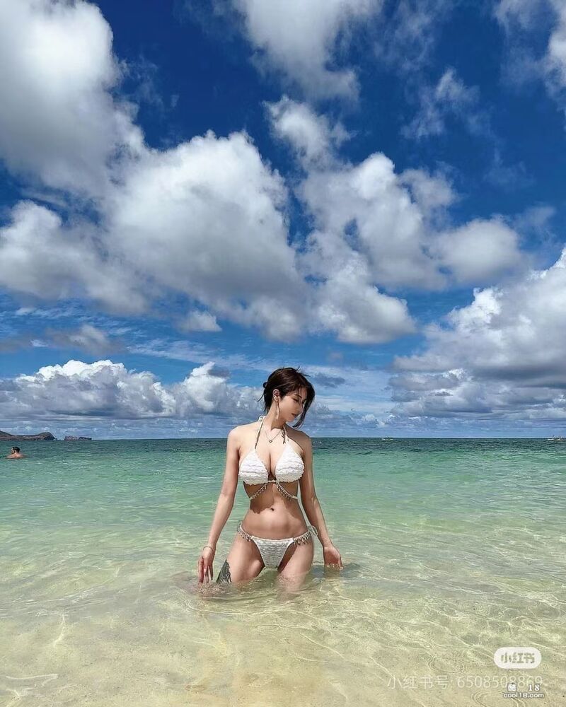 清凉泳装妹子赏（17） Awards for girls in cool swi