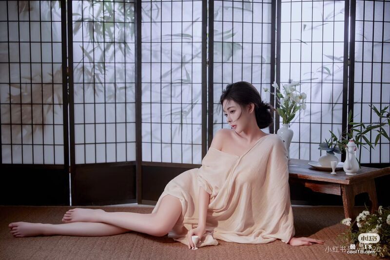 清凉泳装妹子赏（18） Awards for girls in cool swi