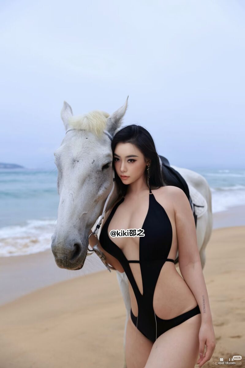 清凉泳装妹子赏（21） Awards for girls in cool swi