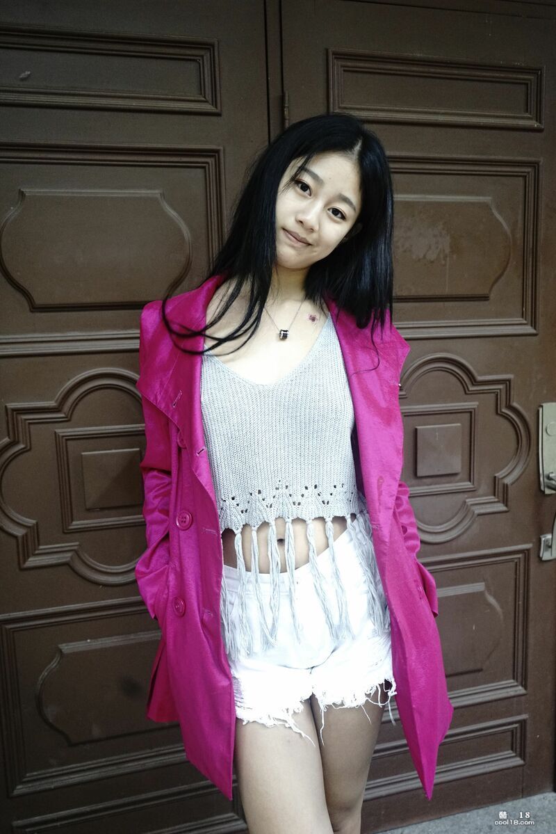 【精品写真】国模多多户外脱衣展示裸体 [Exquisite Photos] Ch