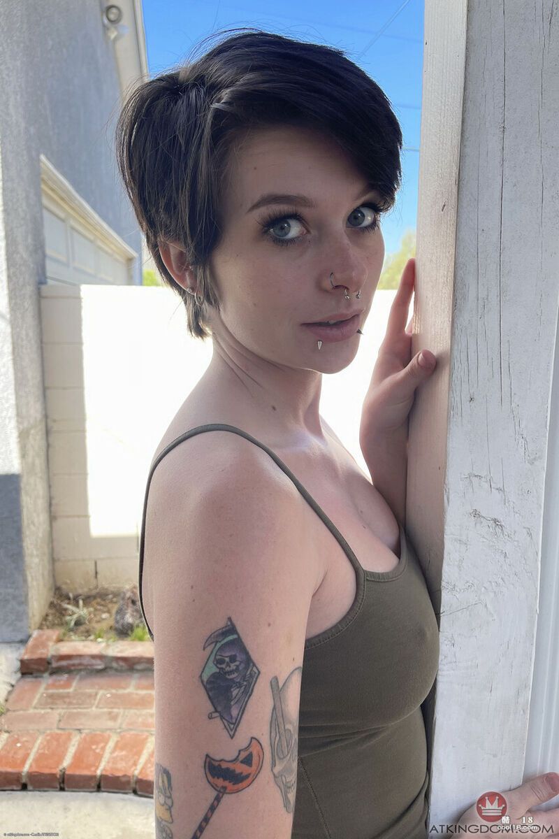 TK Galleria 主演 Kitty Lynn 全裸 XXX TK Gall