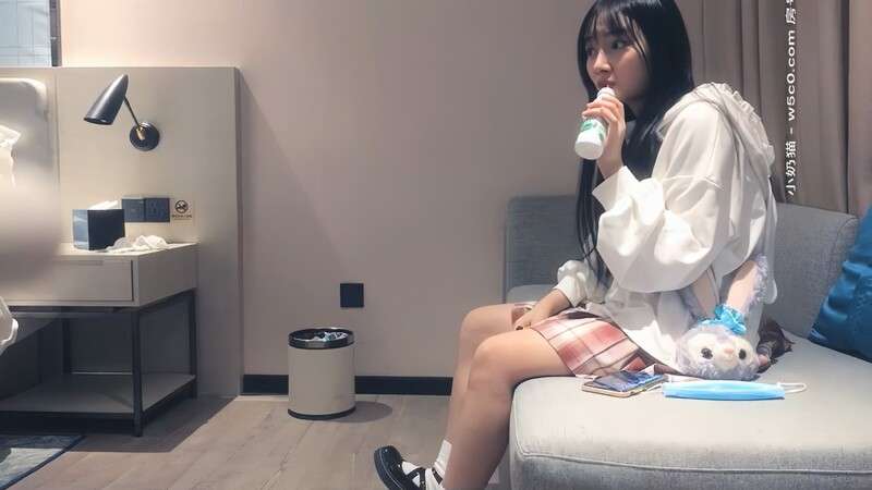 脸蛋精致极品小萝莉，羞涩反差小淫娃 The most exquisite little lolita with delicate face, the shy and contrasting little slut