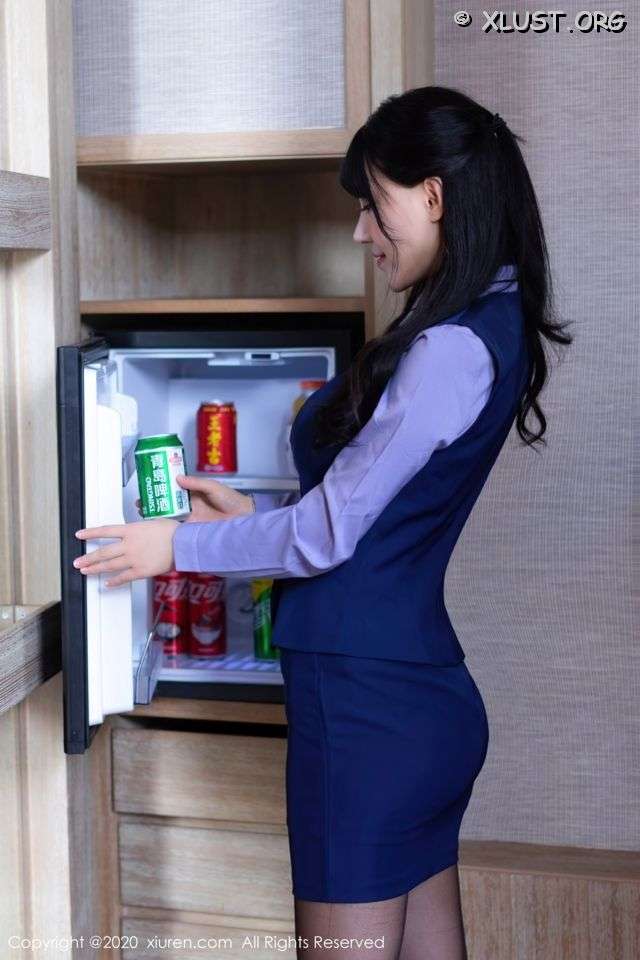 XIUREN No.2709  &ndash; 朱可儿Flower XIUREN No.2709 &ndash; Zhu Keer Flower