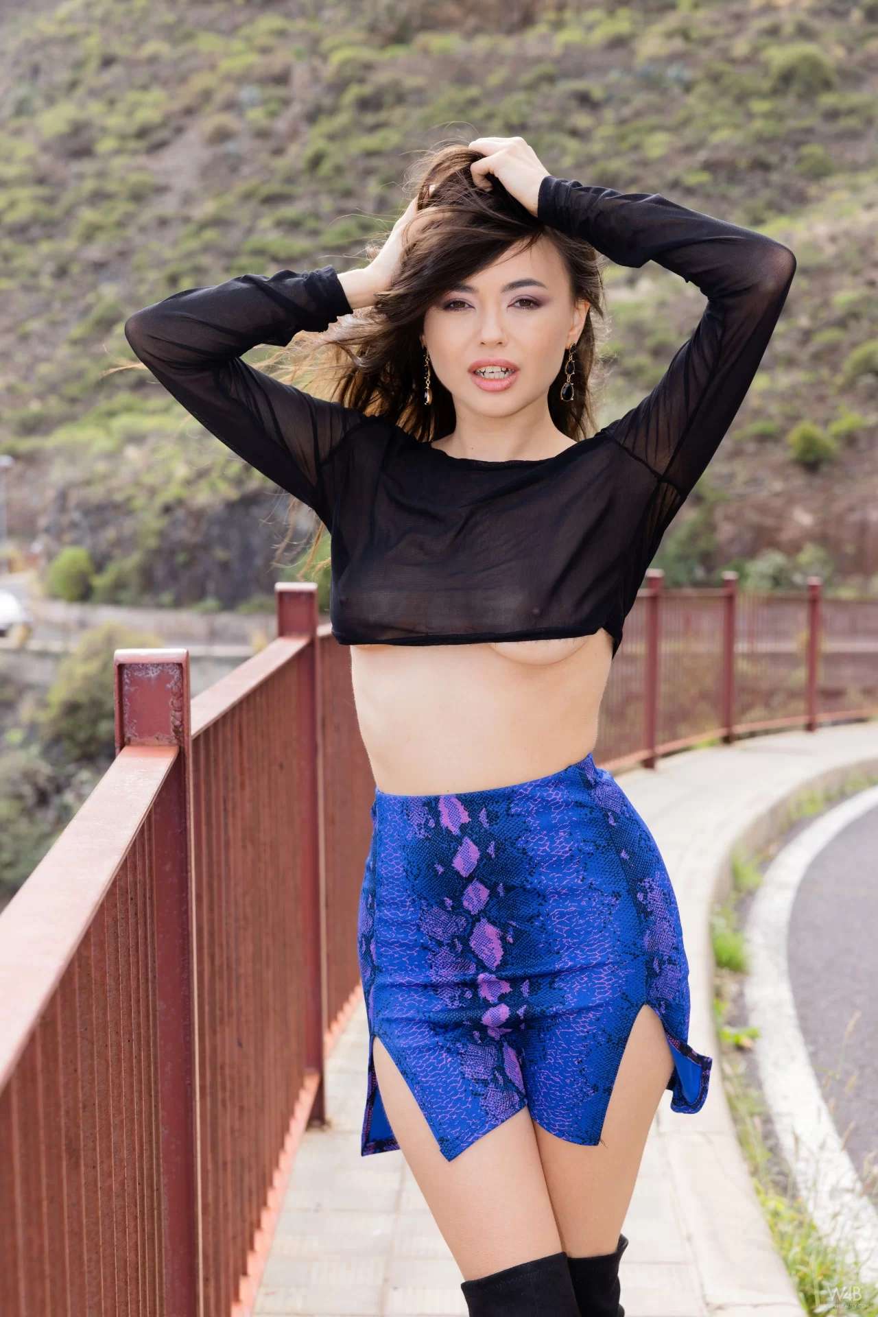 欧美写真Li Moon No Panties European and American Photos Li Moon No Panties