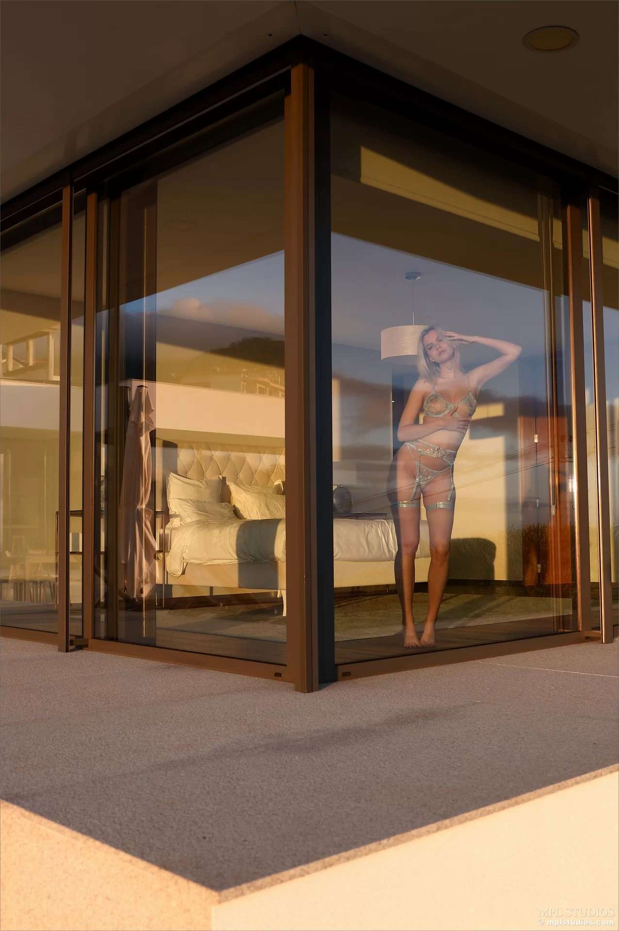 欧美写真Lana Lane Day Into Night European and American Photos Lana Lane Day Into Night