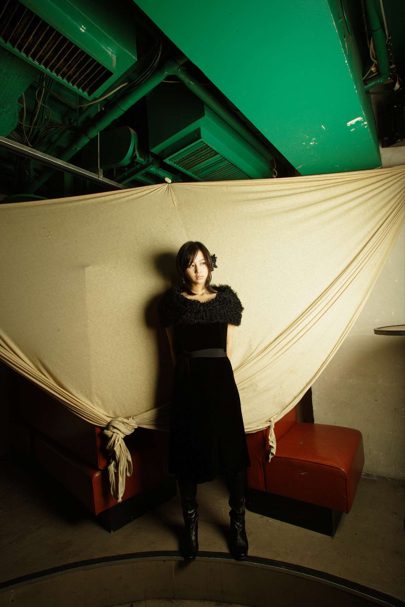 高妻麻美地下空间写真 Photographs of the underground space of Gao Wife Mami