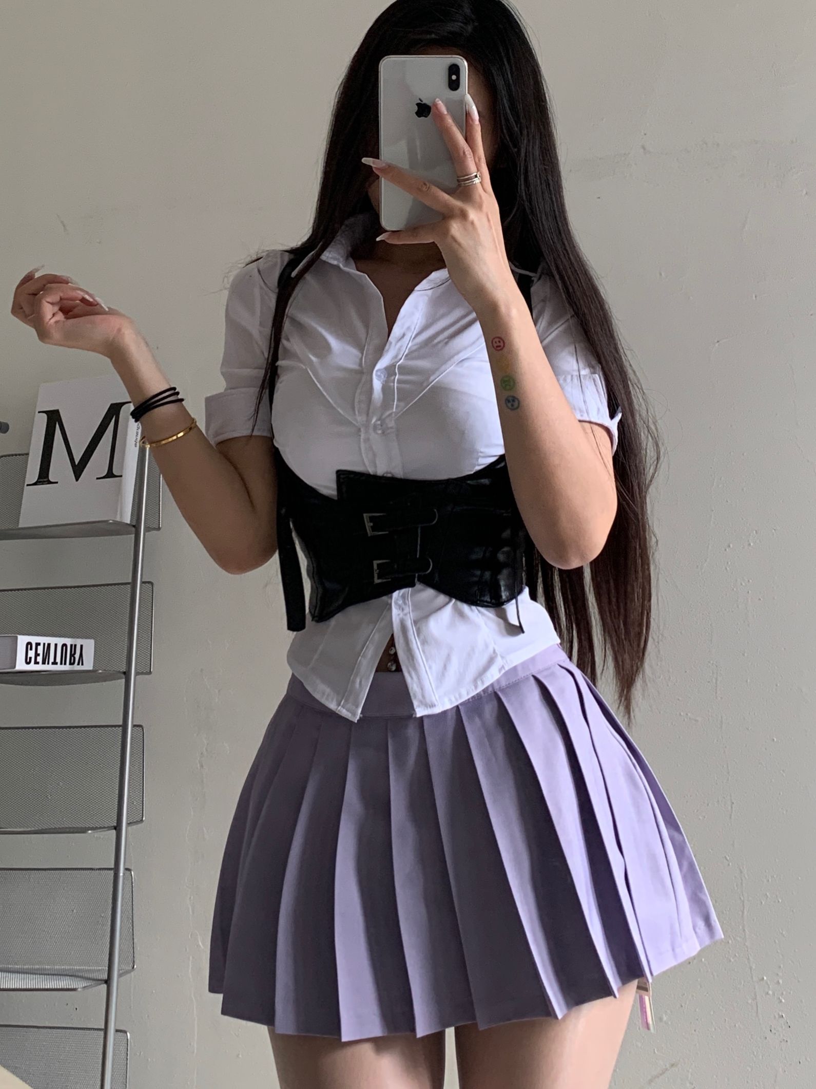 陈佩奇辣妹写真：紫裙下的诱惑，百褶裙与束腰的禁忌游戏 Photo of hot