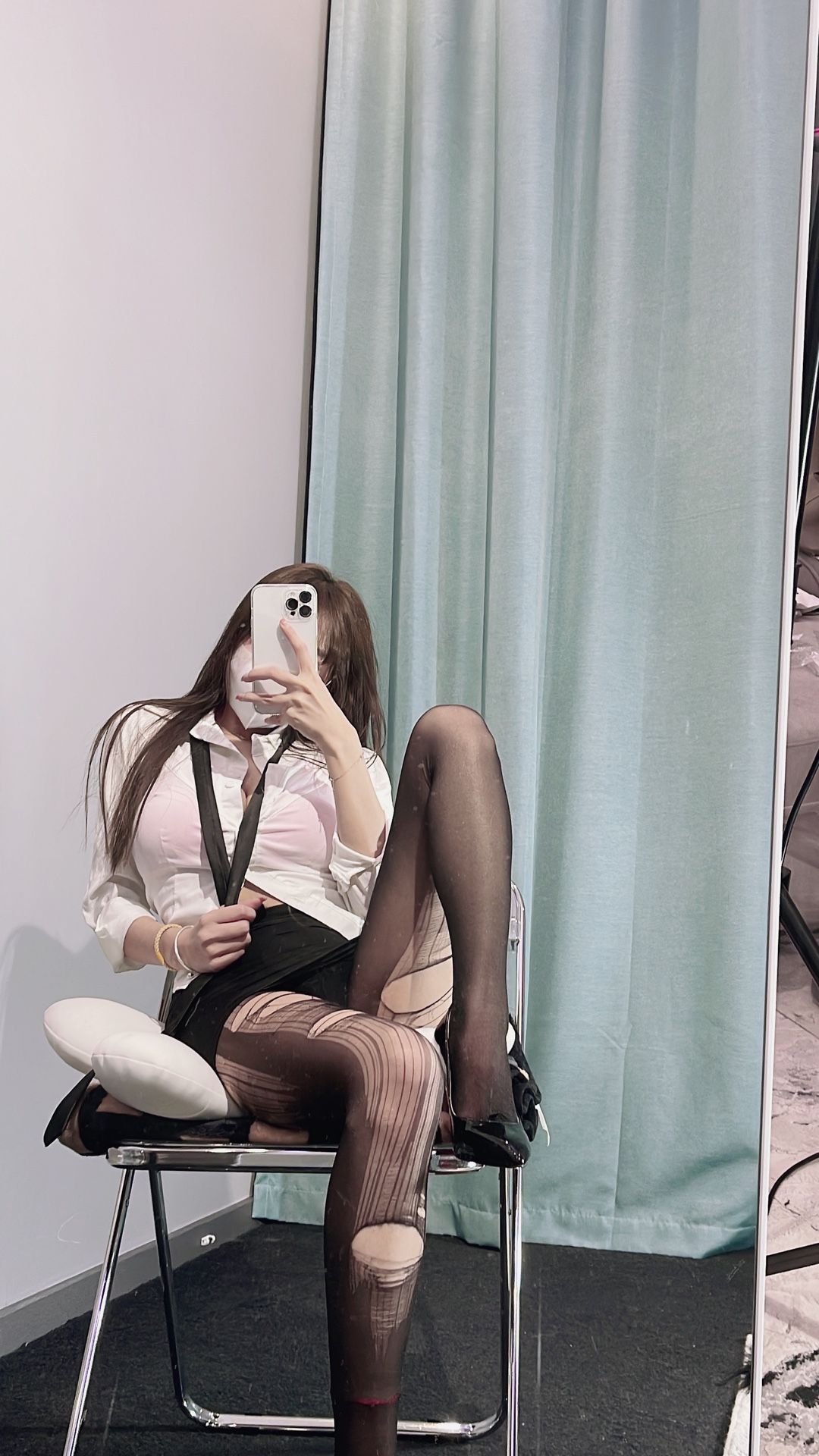 兔宝妮翘臀杨柳腰风情写真 Bunny's buttocks and willo