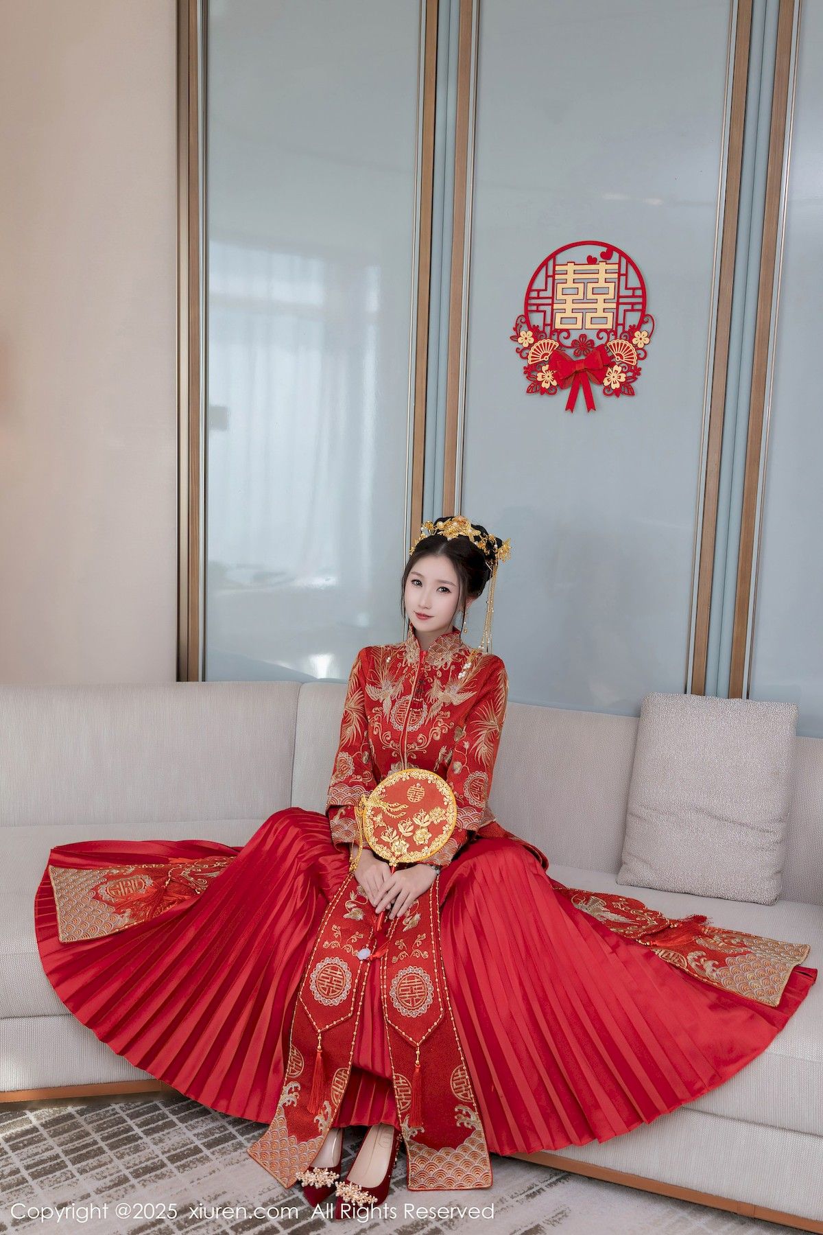 丰乳肥臀美少妇 Beautiful young woman with big