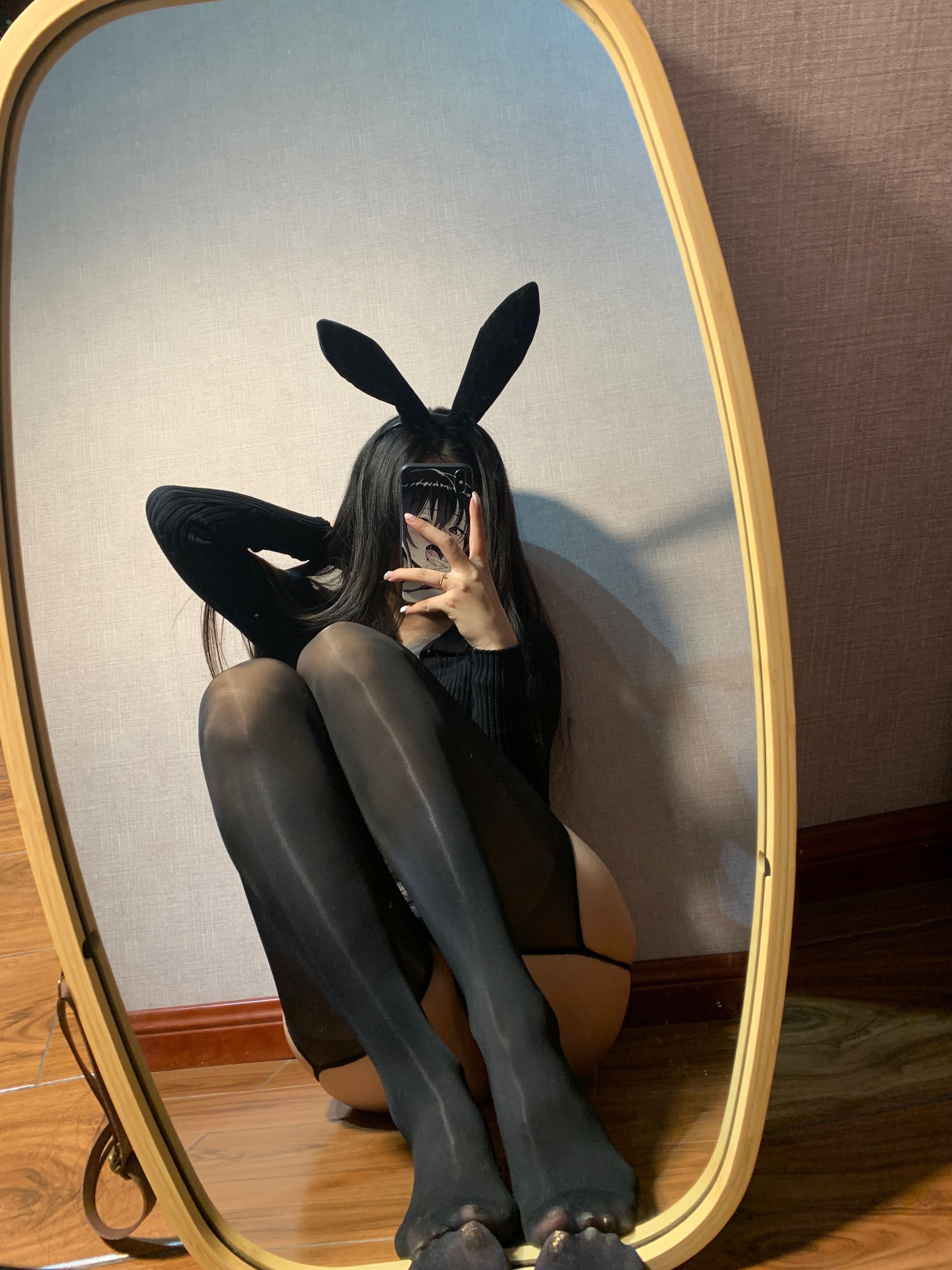 翘臀杨柳腰风情写真 Sexy photo of pert buttocks a