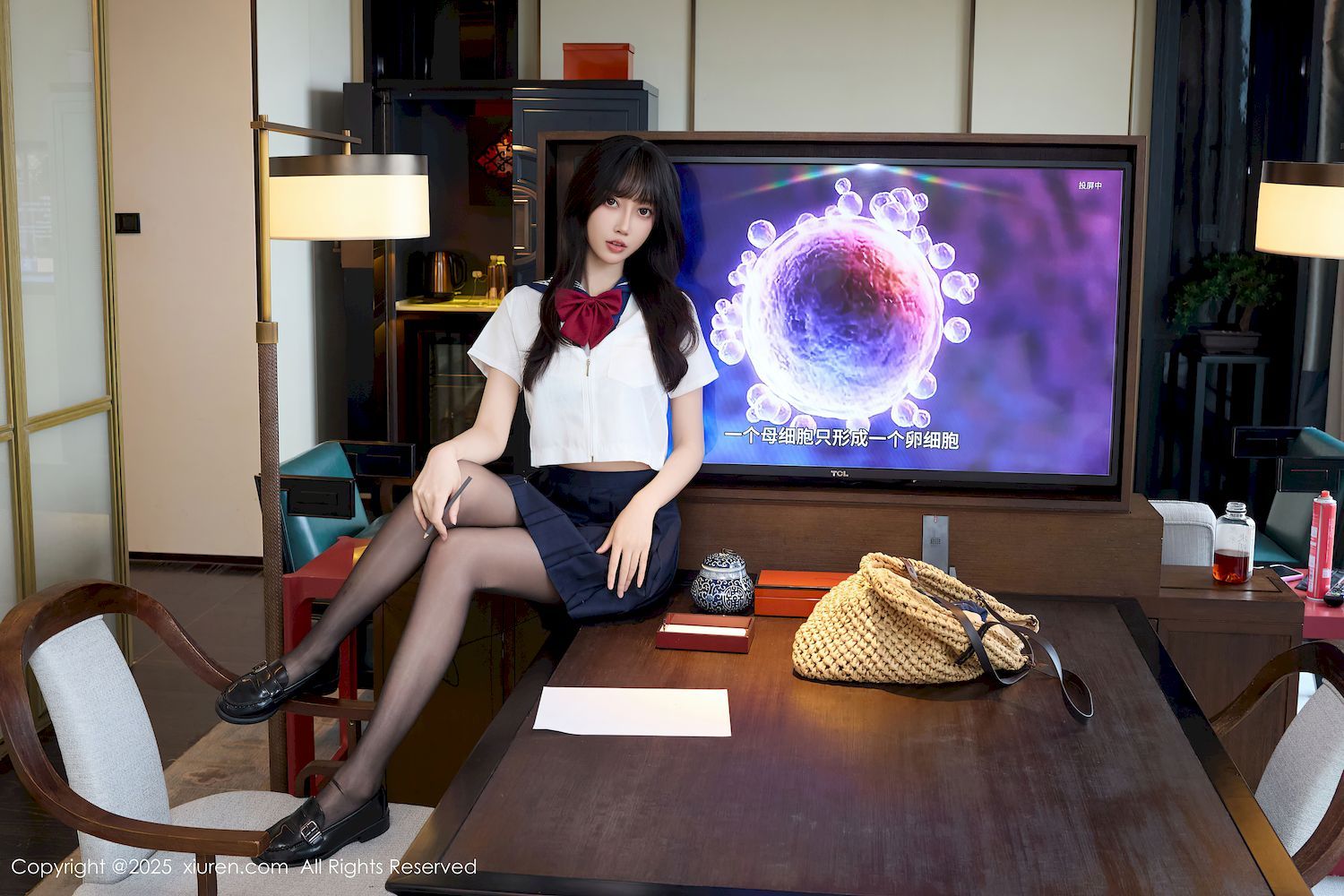 制服少女课后时光在都市雅居探索生命奥秘 Girls in uniform exp