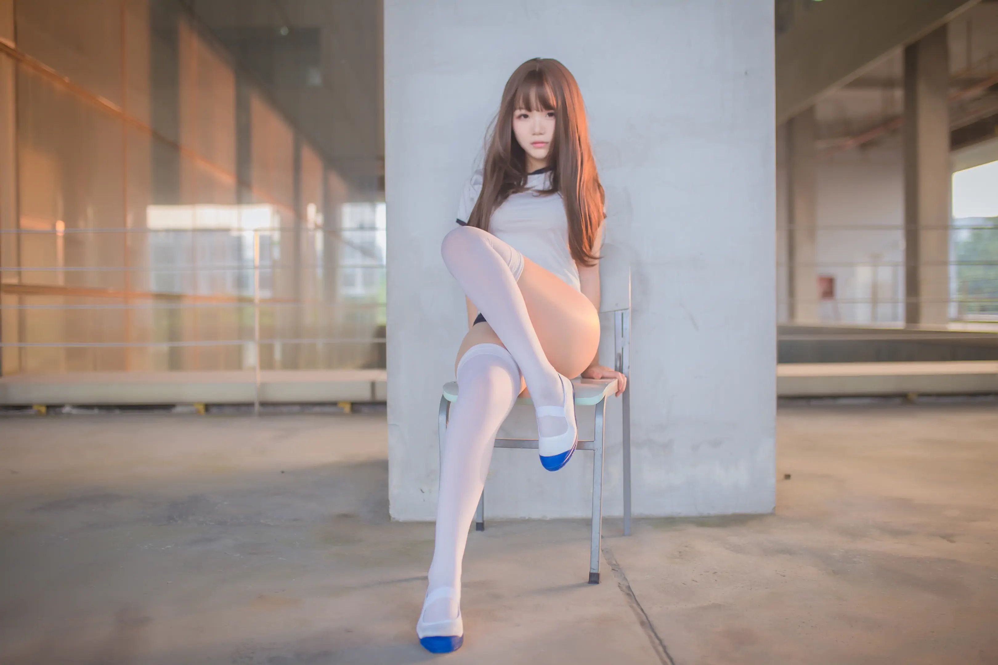 白丝捆绑 white silk bundle