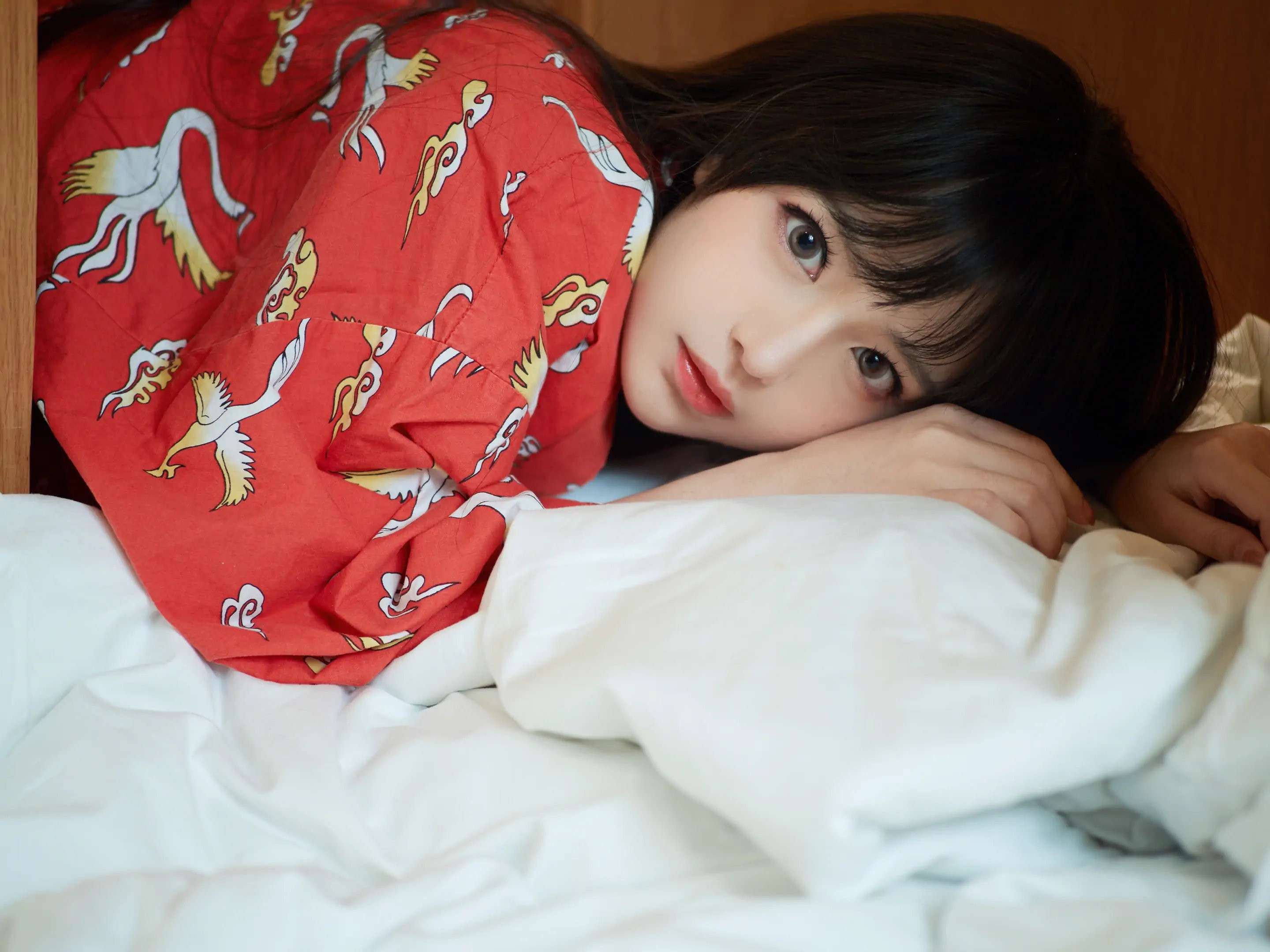 半脱的和服 Halfdressed kimono