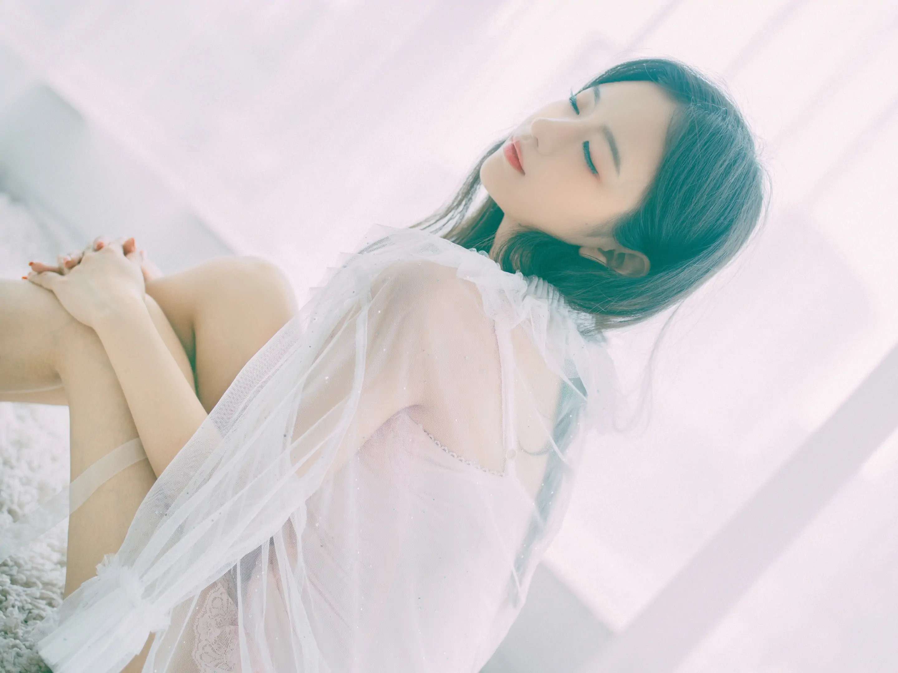 浴室与内衣 Bathroom and lingerie