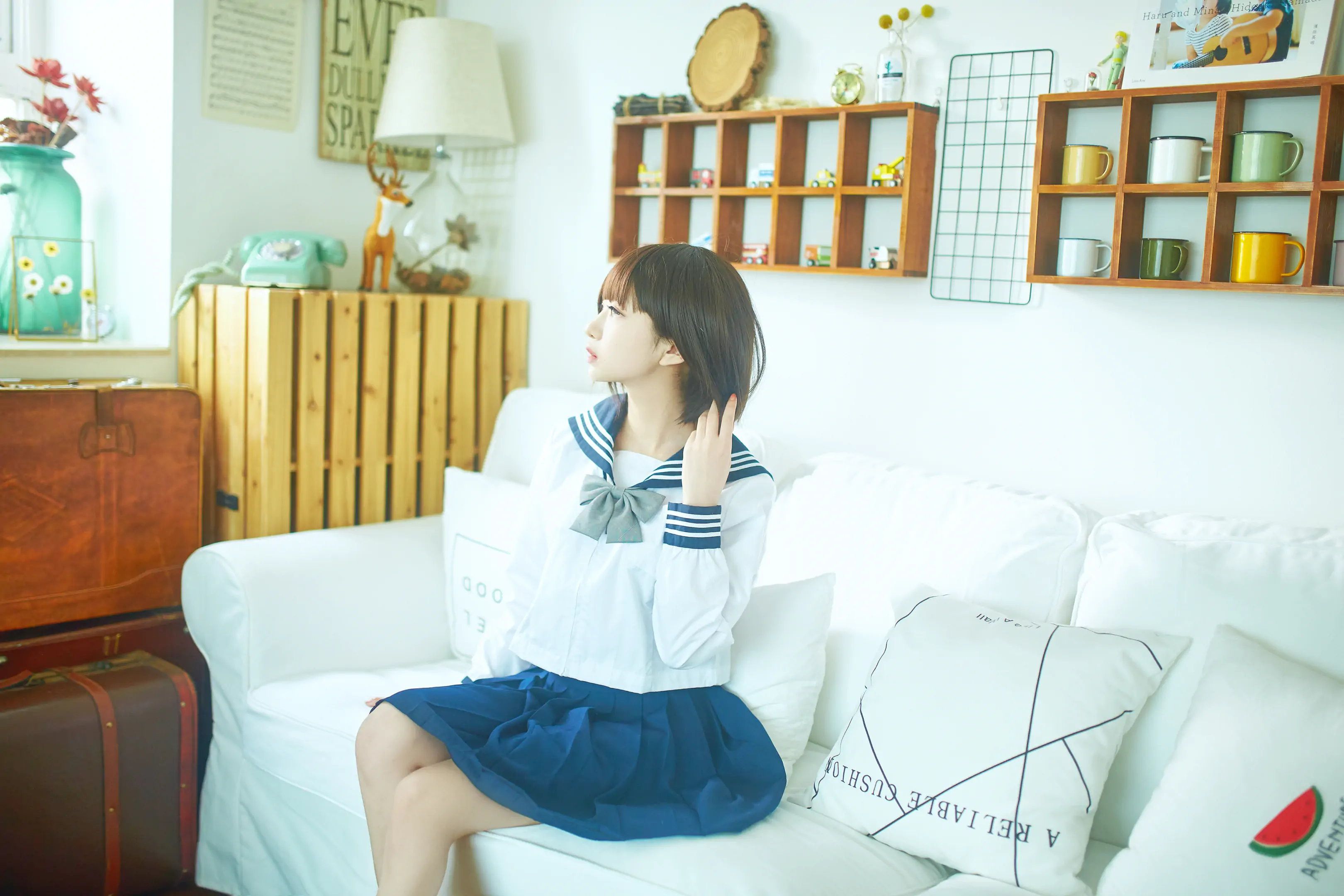 居家少女 home girl