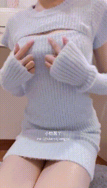 娇嫩骚逼被大鸡巴爸爸催促蹂躏 Delicate cunt is fucked by daddy with big dick