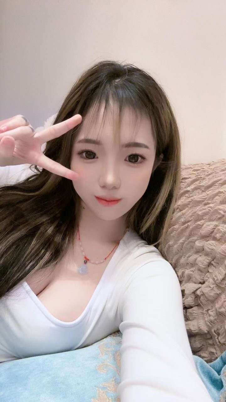 清纯的小母狗们 Pure little bitches