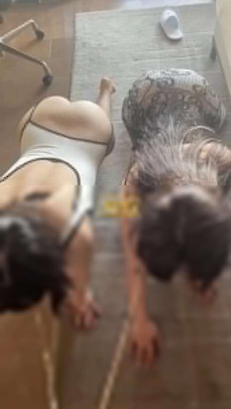 玩的就是新奇刺激 妹子也玩的开 The fun is novel and exciting, and girls can also have fun.