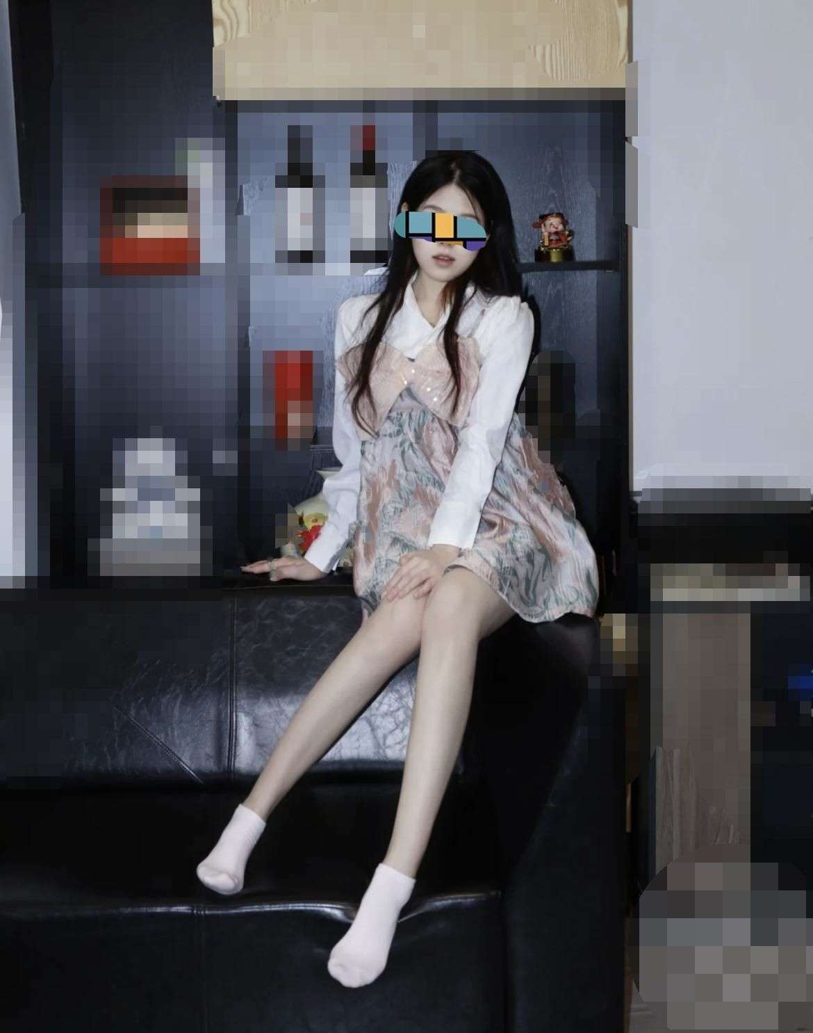 内射又纯又欲的大长腿女儿 Creampie for longlegged daughter, pure and lustful