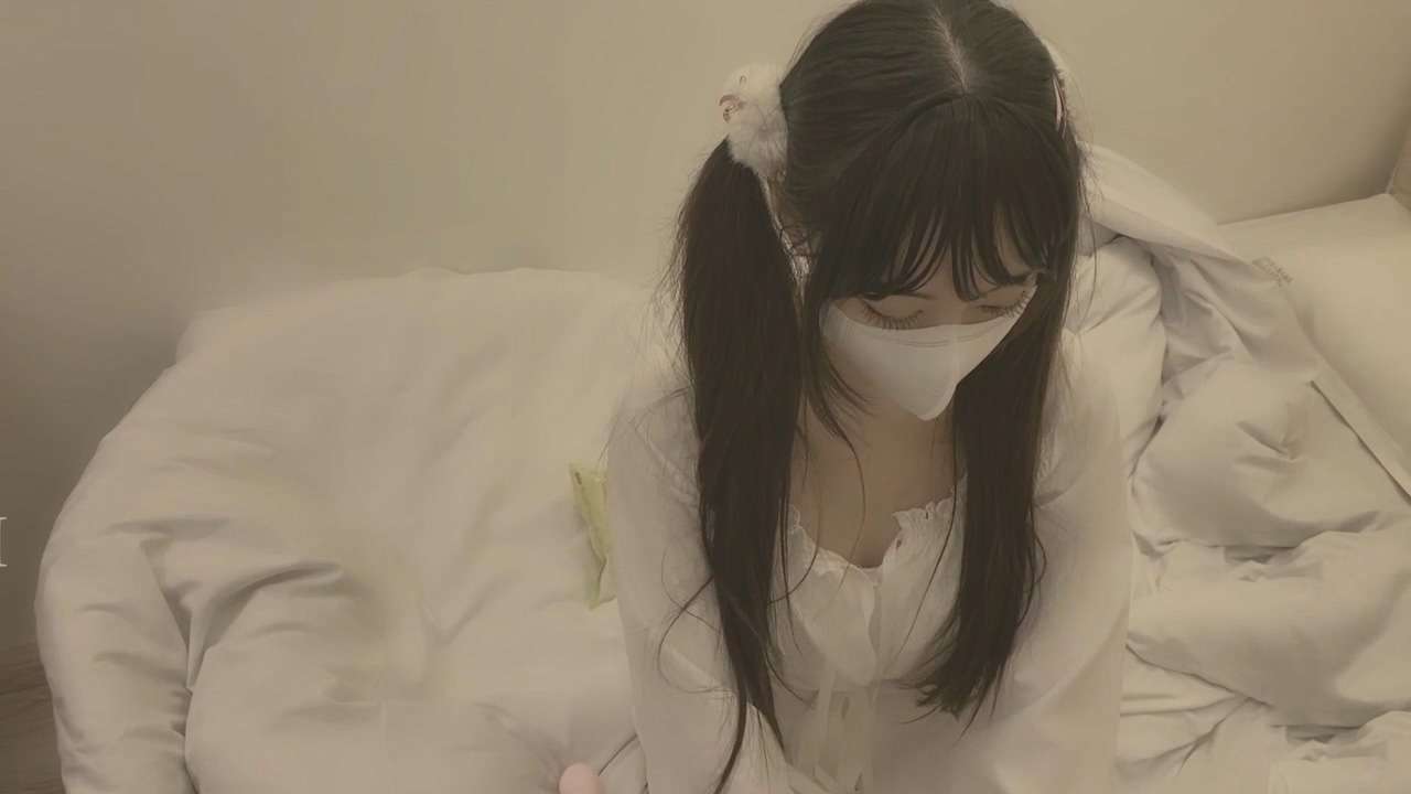 无套猛干亲妹妹 青春的肉体 水嫩一线天白虎嫩B Fuck my sister hard without condom, youthful body, tender and tender B