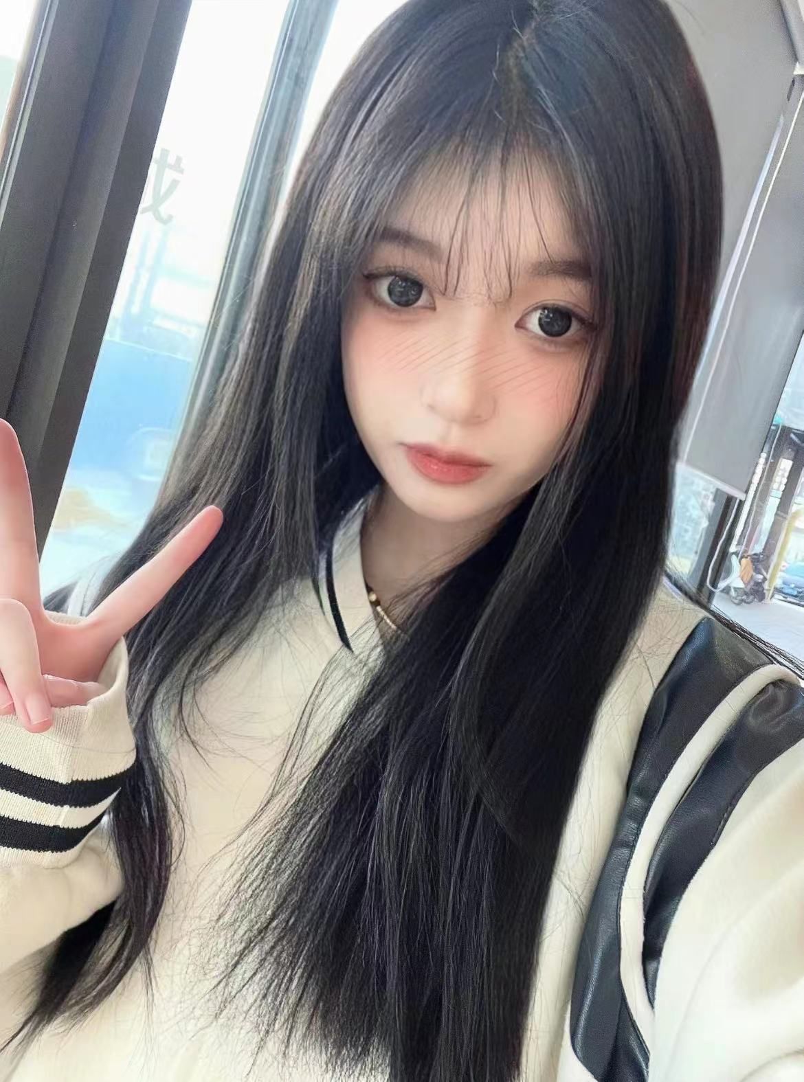 天花板级超高颜值完美身材 超极品反差婊 Ceilinglevel super good looks and perfect figure, super contrast bitch