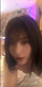 有的女人看起来端庄,可一旦击碎她们内心的防线,她们就会变得疯狂 Some women look dignified, but once they break their inner defense, they will become crazy